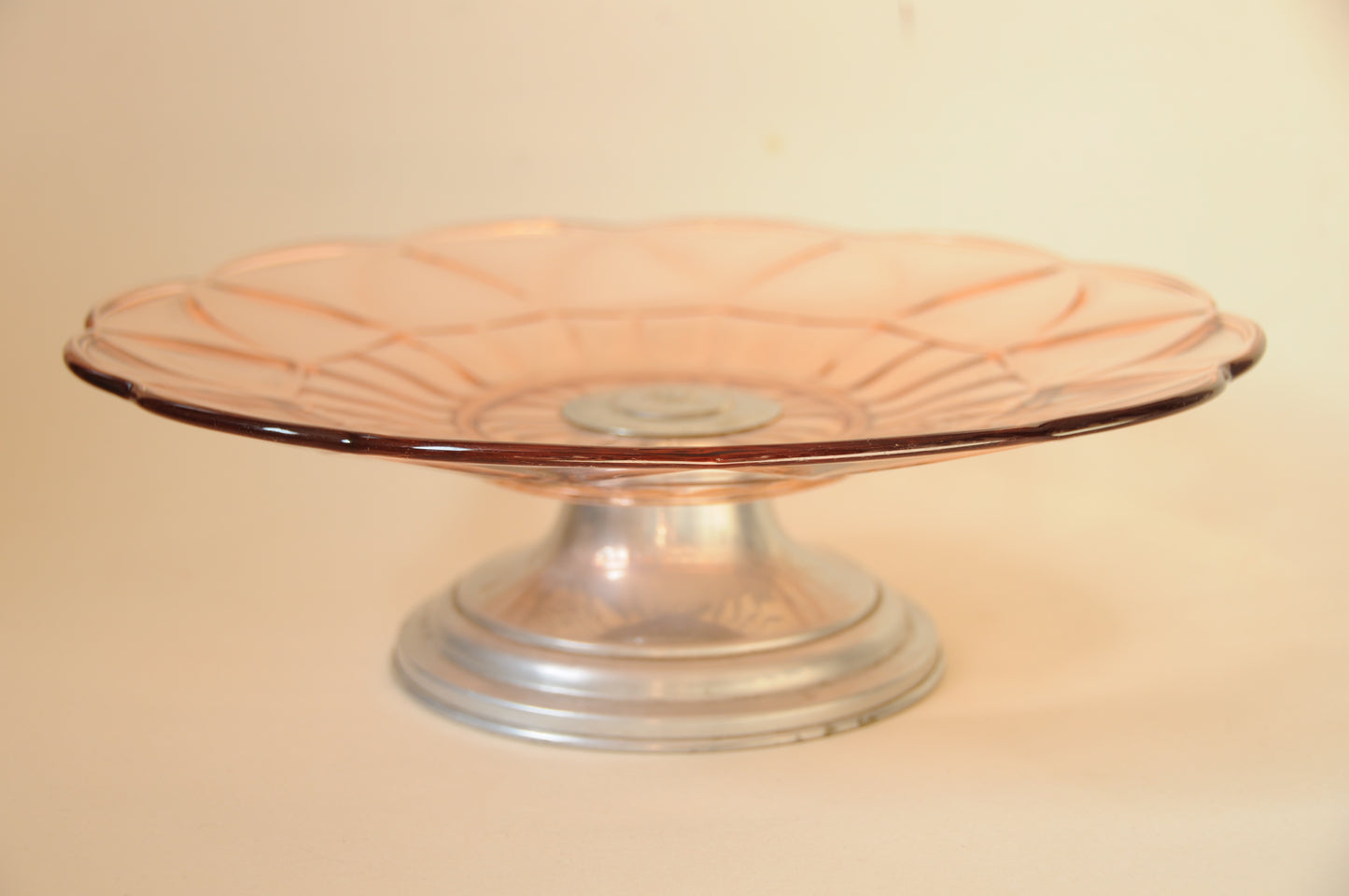 COUPE A FRUITS ART DECO EN VERRE ROSE