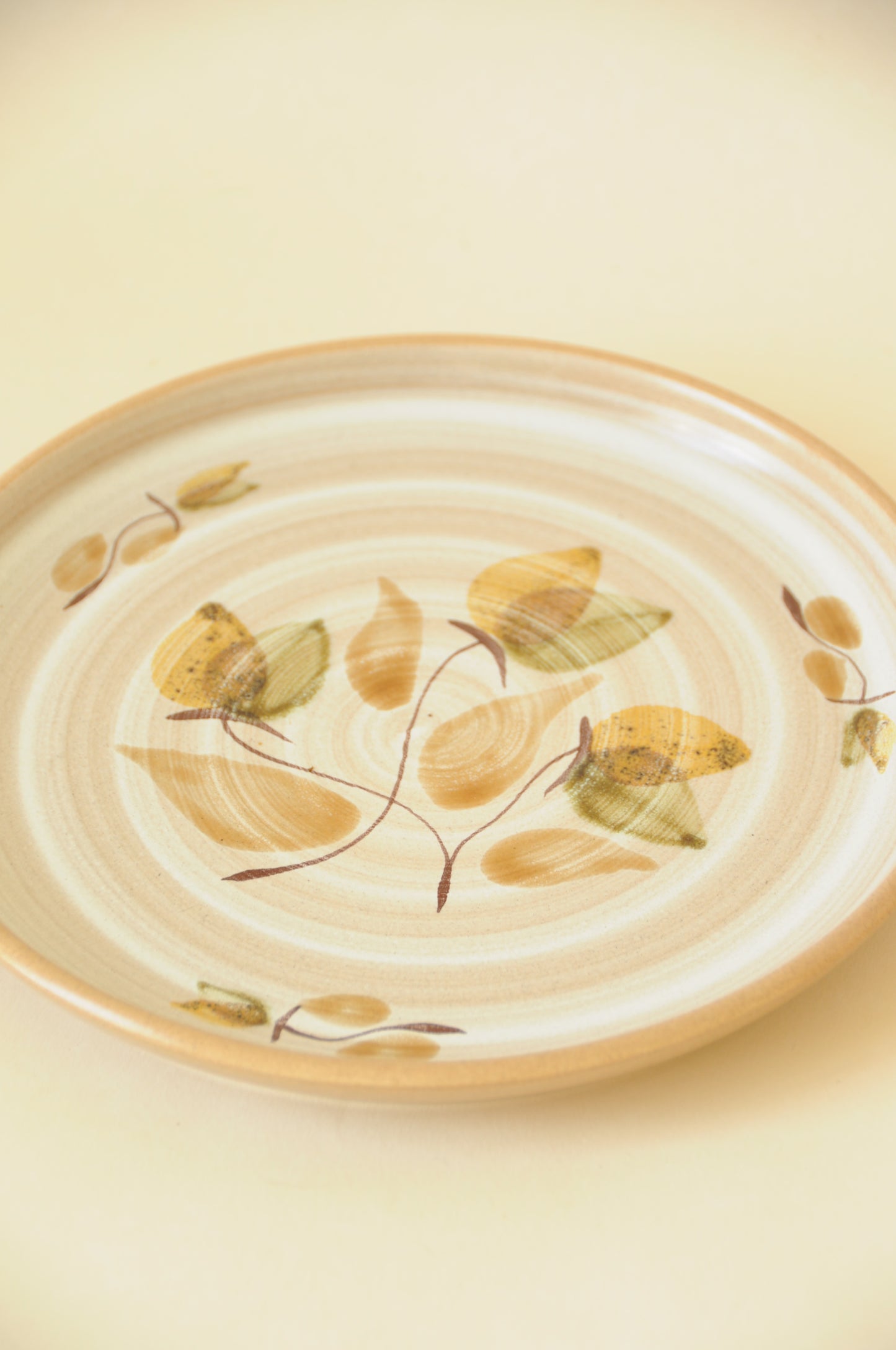 ASSIETTE PLATE A DESSERT EN GRÈS - NIDERVILLER, MODÈLE "DORIA" - ANNÉES 70