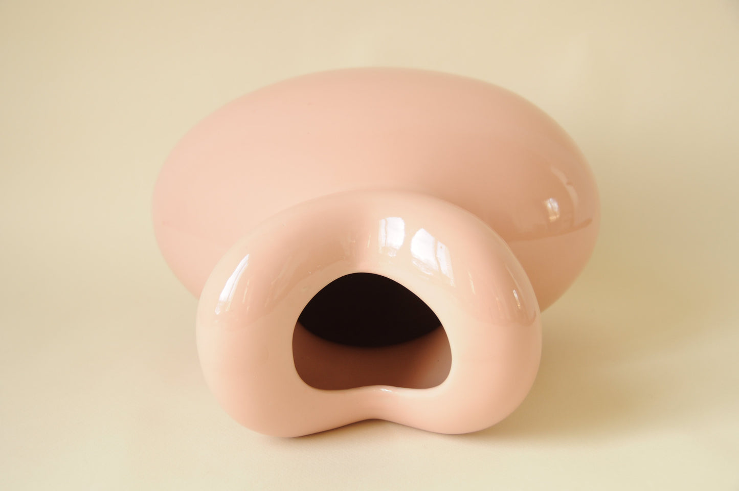 VASE DESIGN FORME LIBRE EN CERAMIQUE ROSE