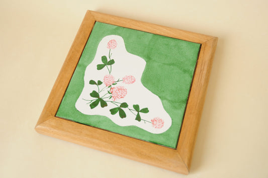 DESSOUS DE PLAT CARREAU DE CERAMIQUE VERT MOTIF FLORAL