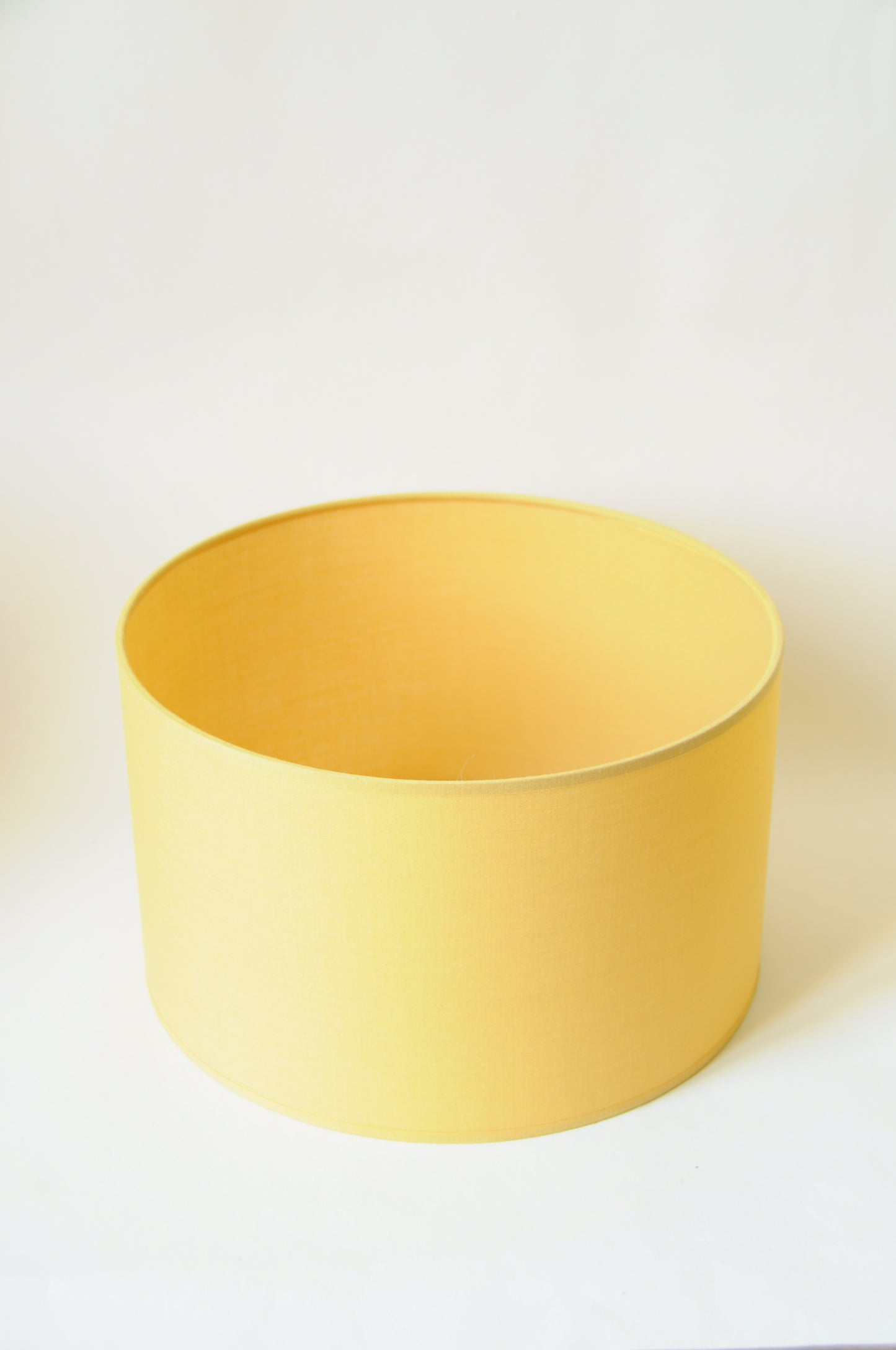 ABAT-JOUR CYLINDRE UNI JAUNE