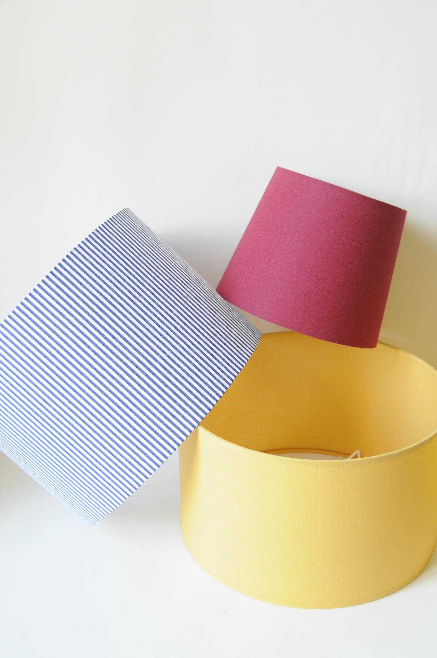 ABAT-JOUR CYLINDRE RAYE BLEU BLANC